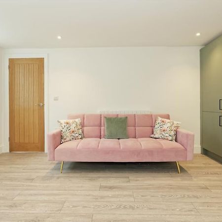 Stylish Beach Front Retreat 2 Bedrooms Herne Bay Exterior foto