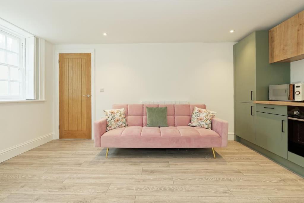 Stylish Beach Front Retreat 2 Bedrooms Herne Bay Exterior foto